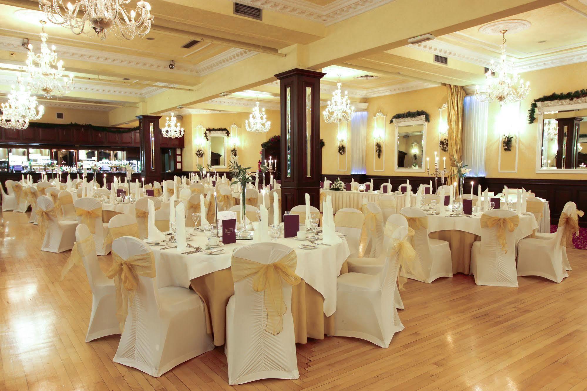 Seven Oaks Hotel Carlow Eksteriør billede