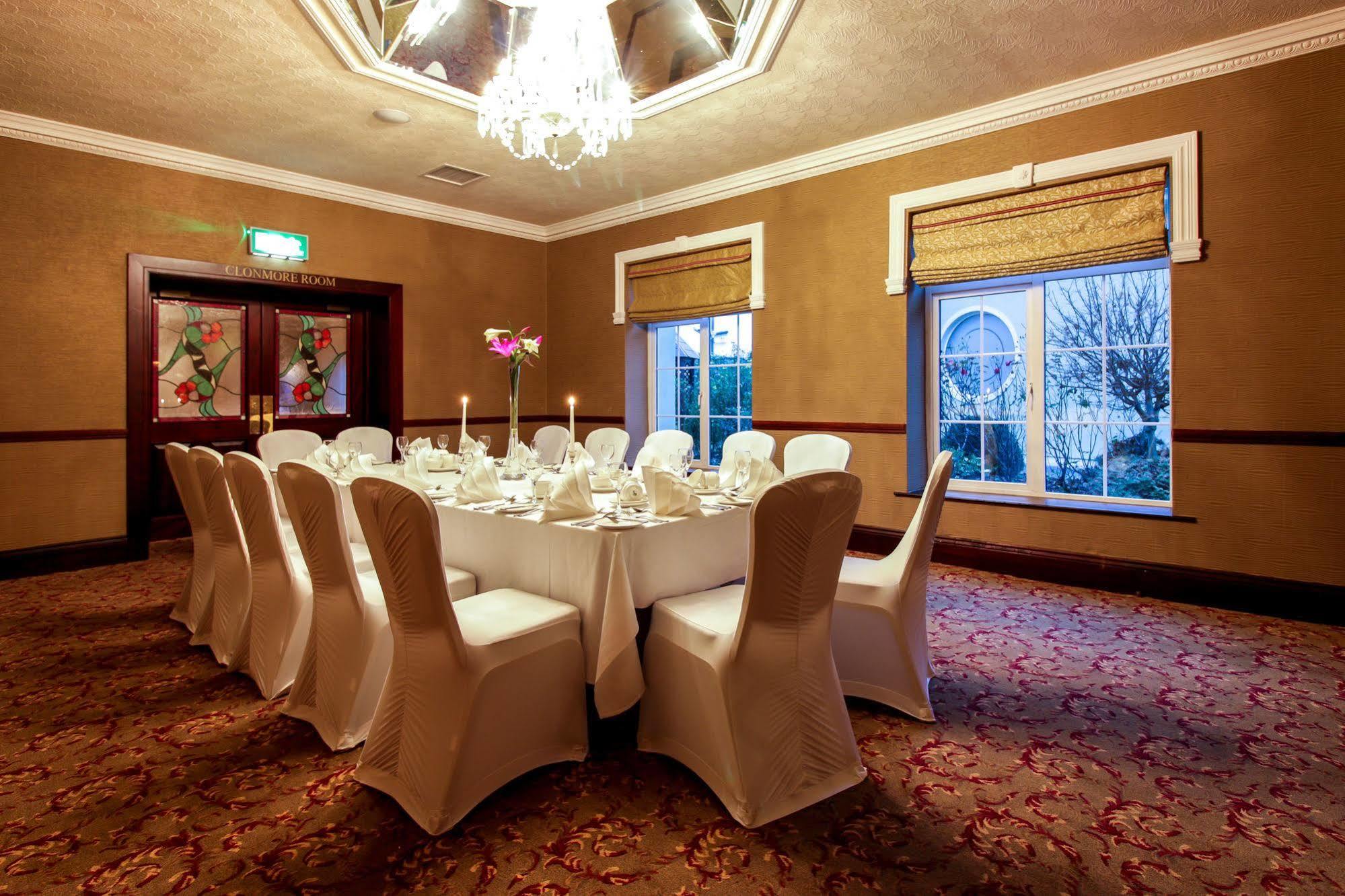 Seven Oaks Hotel Carlow Eksteriør billede